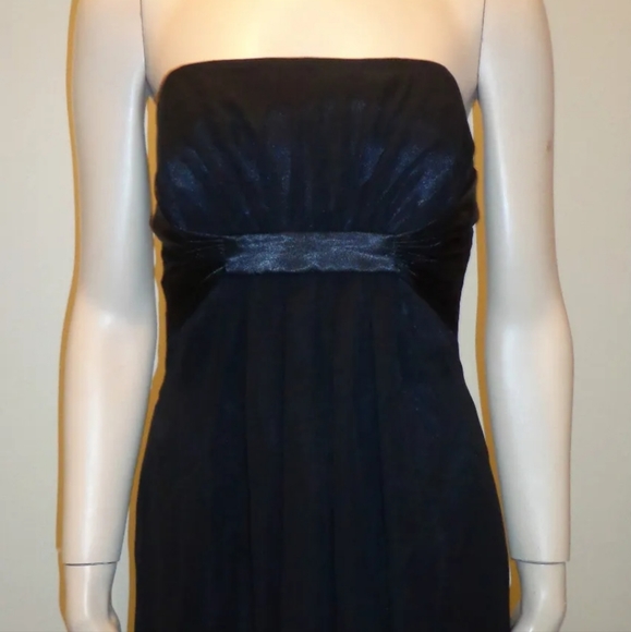 Belsoie long black formal fully lined dress size 6 - Picture 7 of 7